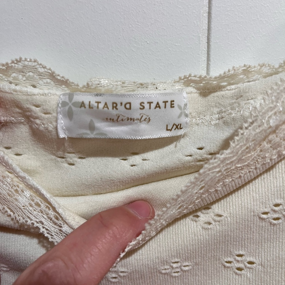 Altard State Intimate Top - Picture 2 of 3